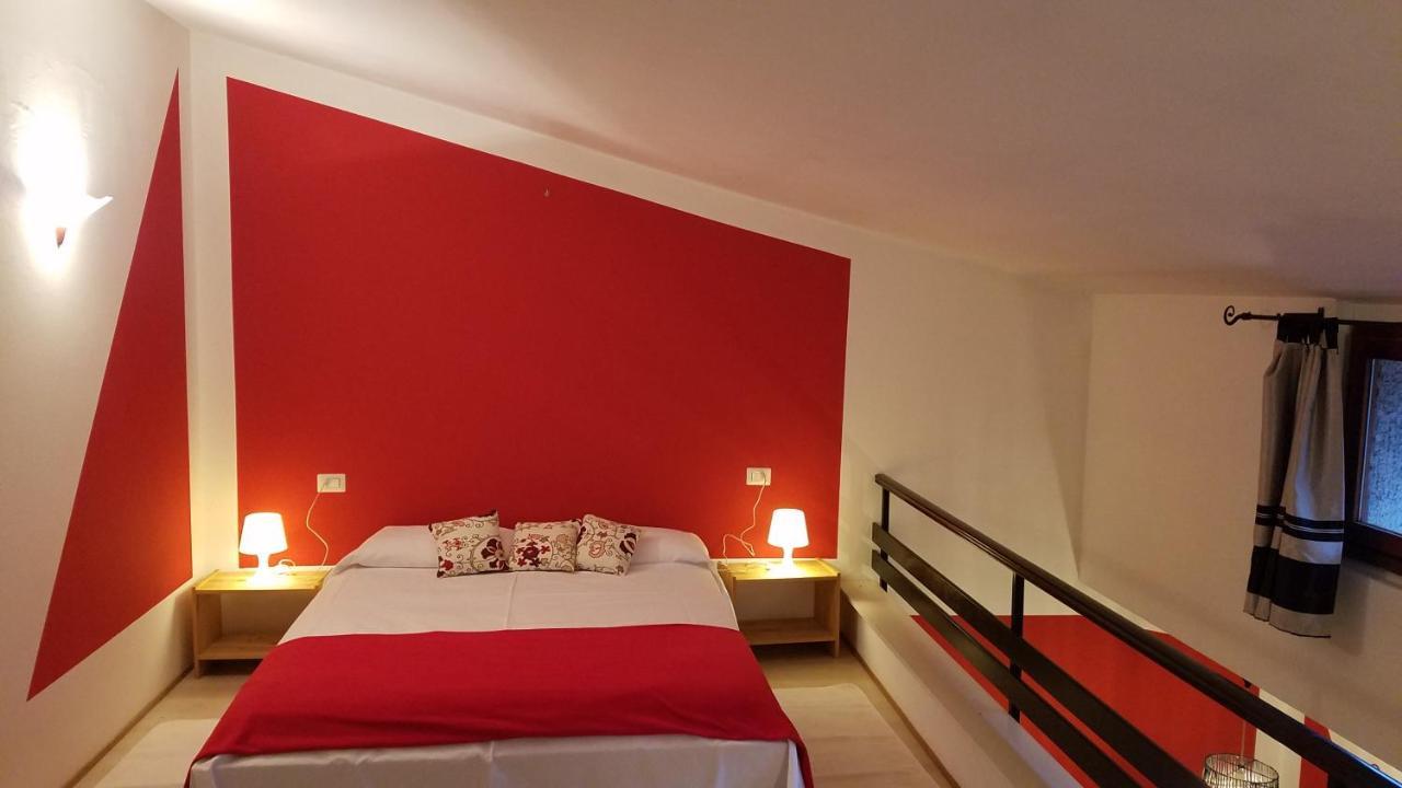 Honeycomb - Casa Vacanze Varese Eksteriør billede